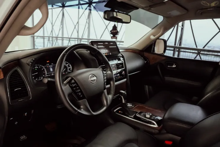 Rent Luxury Nissan Patrol Platinum in Dubai
